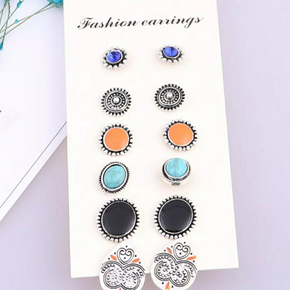 🆕Retro-style Punk/Bohemian Earrings 6 pair